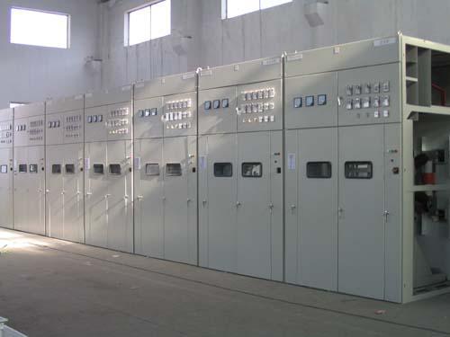 高低压成套开关柜厂家描述新化工厂的高压开关柜设备如何来配置更好